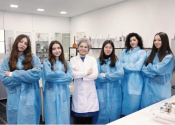 Rama për Ditën e Grave dhe Vajzave në Shkencë: Nxënëset e “Dhaskal Todri”, model frymëzimi për të ardhmen