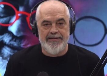 Dhuna në protestën e opozitës, Rama: Rekrutojnë mercenarë me lekë nga rrugaçët e lagjeve për të hedhur molotovë