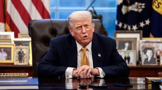 Dojsa “Epstein”, Trump: Dokumentet e publikuara hedhin poshtë akuzat ndaj meje