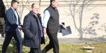 Këshilltarët ndërkombëtarë të Veliajt për Eureporter: Persekutim për motive politike! Paraburgimi po pengon ushtrimin e detyrës