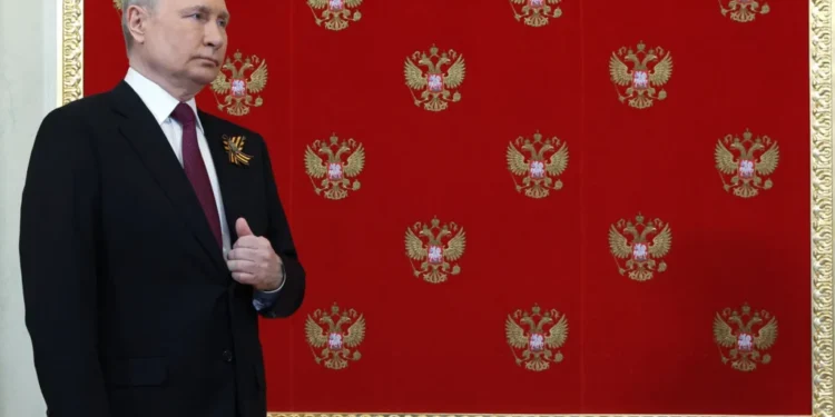 Një luftë e parashikuar: Si CIA dhe MI6 morën në dorë planet e Putinit për Ukrainën dhe pse askush nuk u besoi atyre