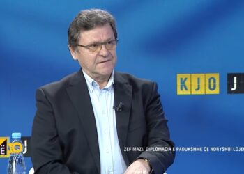 Diplomacia e padukshme që ndryshoi lojën/ Zef Mazi: Proceset e ndërlikuara që kanë shoqëruar çështjen e Kosovës ndër vite