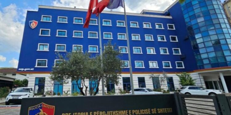 Gara për drejtuesin e ri të Policisë së Shtetit, publikohet lista zyrtare me 16 kandidatë, për herë të parë aplikojnë dhe 2 gra