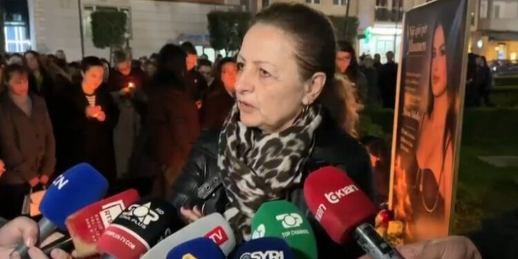I dha fund jetës pasi dyshohet se u dhunua nga ish-bashkëshorti, flet e afërmja e 25-vjeçares: Ishte ankuar më parë te familja e saj
