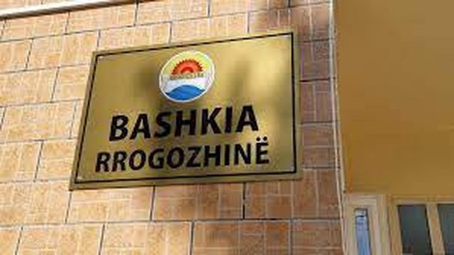 Qeveria s’ka afat për Bashkinë e Rrogozhinës, ekspertët: Kodi nuk parashikon kohë për zgjedhjet