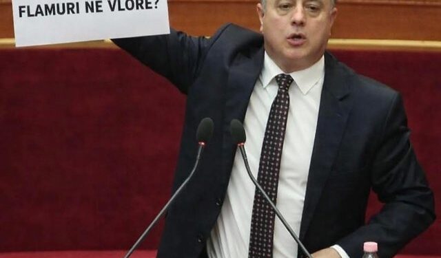 Taulant Balla ironizon Mul Nokën: Kjo është e vetmja përgjigje që meriton