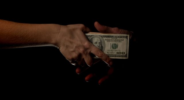 SPAK gjurmon “sistemin” e pagesave të grupit të Vlorës