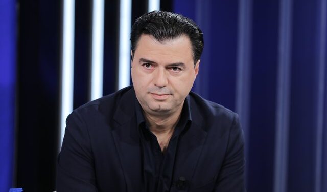 Ndarja nga jeta e Namir Lapardhasë, mesazhi prekës i Lulzim Bashës: I lirë në mendje dhe i drejtë në qëndrim!