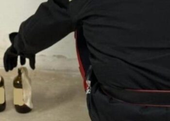 E pushoi nga puna në Itali, 43-vjeçari shqiptar sulmon ish-shefen me molotov, arratiset dy herë dhe përfundon në burg