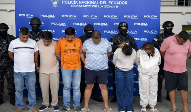 Goditet rrjeti mafioz shqiptar në Ekuador, 16 të arrestuar dhe mbi 7 tonë drogë e sekuestruar
