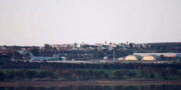 Sulmi iranian ndaj bazës britanike, Franca dhe Greqia dërgojnë sisteme anti-dronë në Qipro