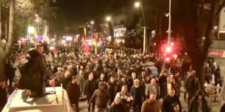 “PD nuk ka strategji dhe objektiv të qartë”, Ben Andoni tregon pse protesta ishte show