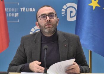 “Përgjimi ishte i datës 20 nëntor…”, Bardhi kundërshton raportin e PS për Ballukun