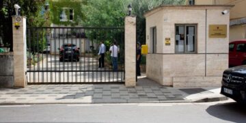 Mashtrim, pastrim parash dhe evazion fiskal, Prokuroria çon në gjyq 6 persona dhe 5 kompani