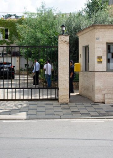 Mashtrim, pastrim parash dhe evazion fiskal, Prokuroria çon në gjyq 6 persona dhe 5 kompani