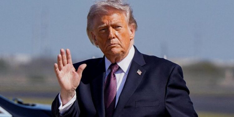 Trump: Nuk po e shkatërroj infrastrukturën e naftës në ishullin Kharg, por nëse Irani mbyll Hormuzin, unë do rishqyrtoj vendimin