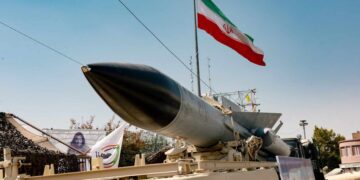 Irani mohon sulmin ndaj Azerbajxhanit: Nuk i shënjestrojmë vendet fqinje