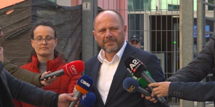 E thirri sot SPAK-u, deputeti i PD Xhelal Mziu: Isha për një çështje policie