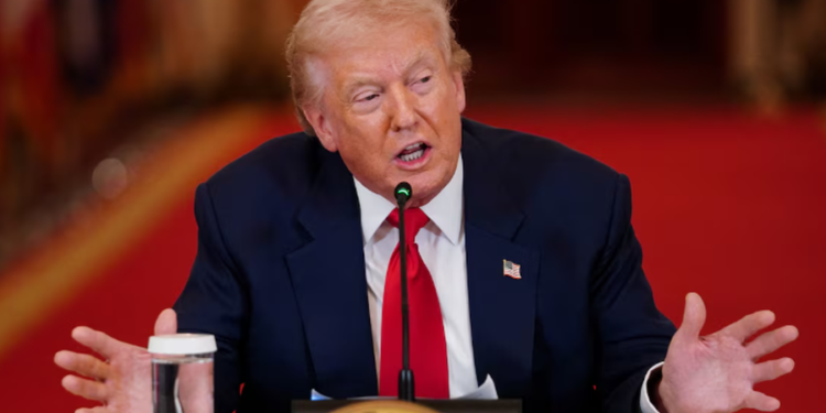 Trump paralajmëron Iranin: Lideri i ri suprem nuk do të qëndrojë gjatë pa miratimin tim