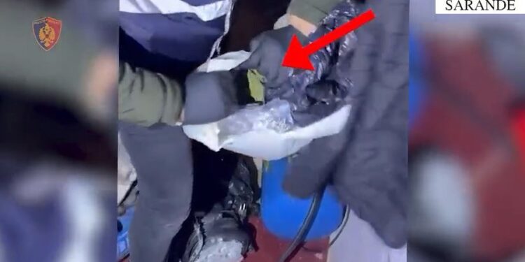 Lavazhi përdorej për të shitur drogë, dy të arrestuar në Sarandë