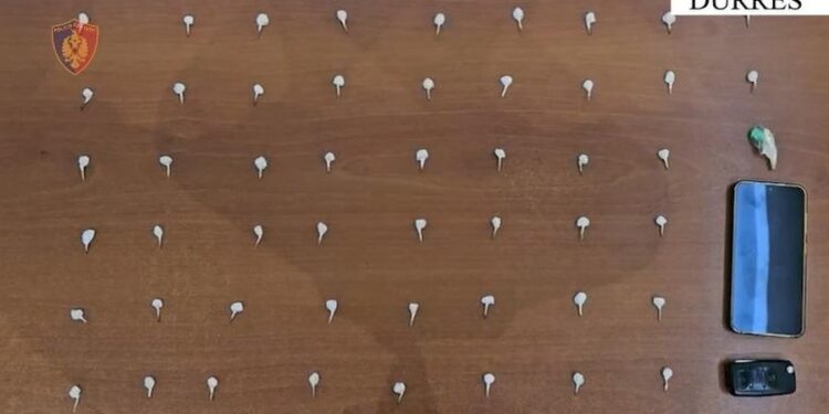 Shiste kokainë në doza, pranga 36-vjeçarit në Durrës