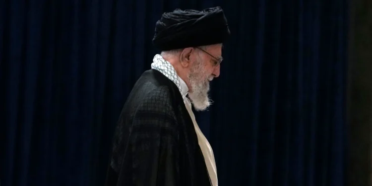 Vrasja e Khameneit, precedentët historikë dhe debati mbi ligjshmërinë e eliminimit të liderëve të huaj