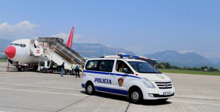 Kapet në Rinas italiani i dënuar për mashtrim, i shkaktoi Francës 2.5 milionë euro dëm