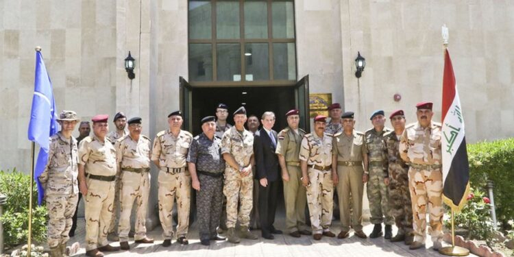 “Është një tërheqje e përkohshme”, NATO largohet nga Iraku