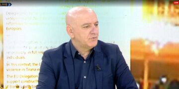 Molotovë vilës së Enver Hoxhës/ Bejko: Berisha ka kujtime në atë shtëpi! Për ndërkombëtarët, kreu i PD është kapitull i mbyllur