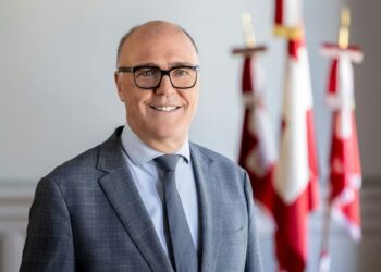 Ministri zviceran i Mbrojtjes: Sulmet amerikano-izraelite ndaj Iranit shkelën ligjin ndërkombëtar