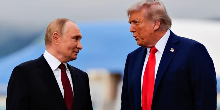 Trump dhe Putin në telefonatë për rreth një orë/ Kremlini zbardh bisedën për Iranin