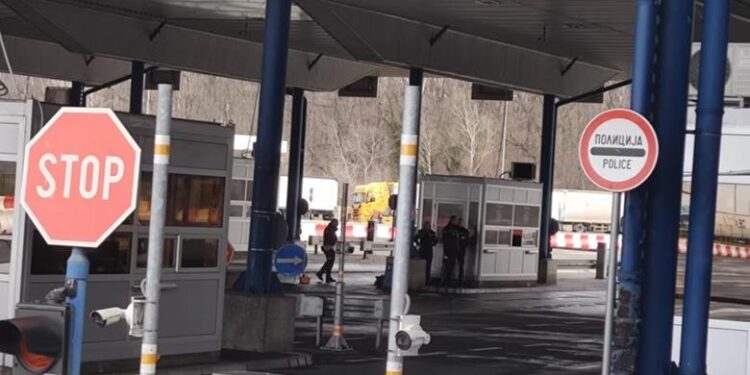 Serbia rendit Shqipërinë dhe Kroacinë në listën e vendeve të pasigurta, u kërkon qytetarëve të marrin “masa shtesë”