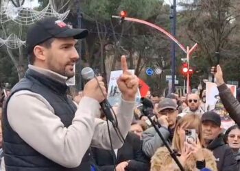 Lapaj tregon pse ka refuzuar ftesën e Berishës për një protestë: Duhet reagim i qytetarëve, jo i kryetarëve