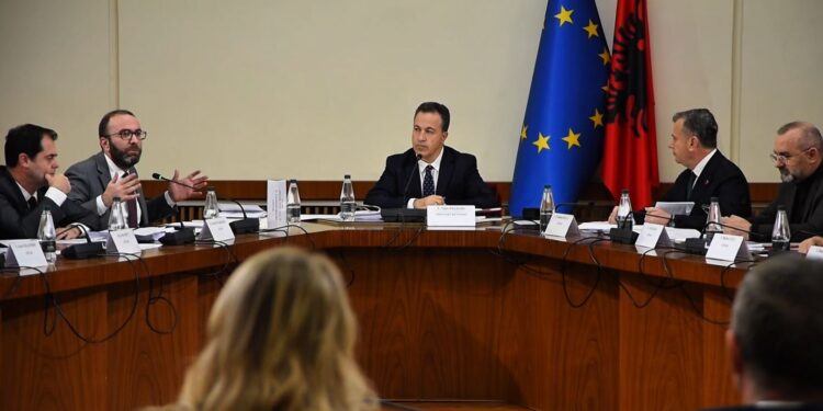 Leja për arrest, një akt penal apo politik?