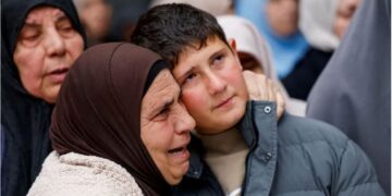 “Pashë nënën teksa vdiste”/ Rrëfimi rrëqethës i 12-vjeçarit palestinez: Si Izraeli më vrau familjen