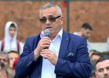 Nis gjykimi për kryebashkiakun e Tropojës dhe zëvendësin e tij, Biberaj: Në 35 vite punë s’kam marrë një vërejte