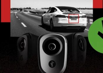 Si lexuesit e targave me AI u bënë një pikë e nxehtë në betejat e emigracionit në SHBA