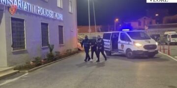 Arrestohet 35-vjeçari në Vlorë, policia i gjen në banesë fishekë dhe tritol