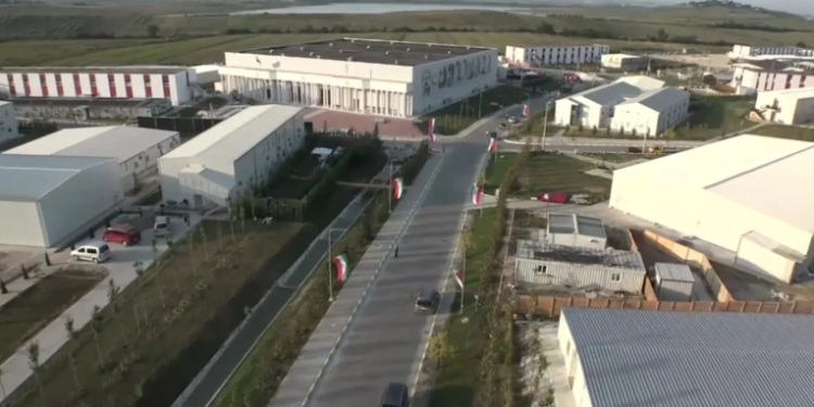 Kampi Ashraf 3: Pretendimet për sulm me raketa nga Irani, propagandë. S’ka kapacitet për të goditur Shqipërinë