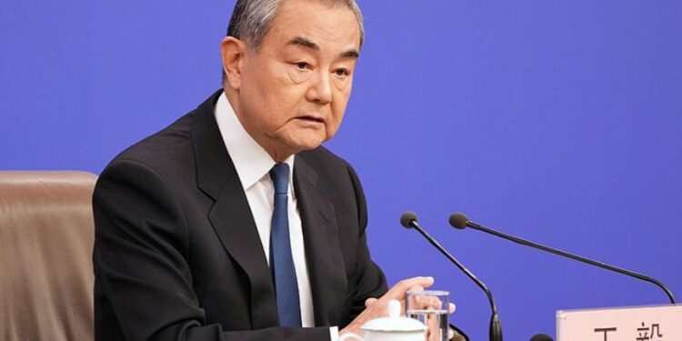 Wang Yi: Sovraniteti, siguria dhe integriteti territorial i të gjitha vendeve duhet te respektohen
