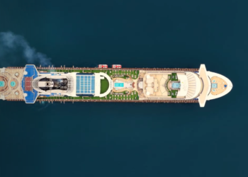 Rama: Saranda mikpret çdo ditë turistë!  Kroçera ‘Sapphire Princess’ ankorohet në brigjet shqiptare