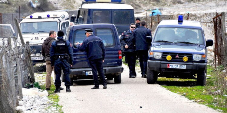 Po priste dru në terren malor dhe u rrëzua, ndërron jetë 69-vjeçari