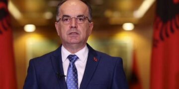 Dita Ndërkombëtare e Gruas, Begaj: Gëzuar 8 Marsin! Ju mbani gjallë shpirtin e familjes dhe të kombit