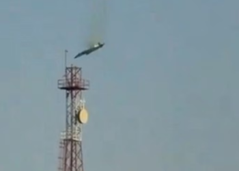 Kuvajti rrëzon gabimisht 3 avionë amerikanë: 6 anëtarët e ekuipazhit u hodhën në ajër në mënyrë të sigurt