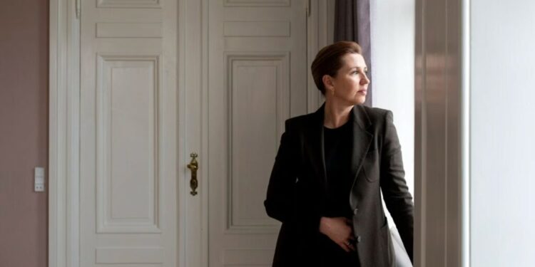 Mette Frederiksen drejt mandatit të tretë! Përplasja me Trump për Groenlandën rikthen mbështetjen elektorale