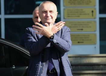 Një ditë pasi dosja e tij kaloi për gjykim, Meta kërkon ndryshim të masës së sigurisë në GJKKO