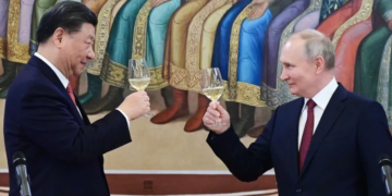 Testi i thjeshtë që zbulon propagandën: si asistenti virtual fsheh të vërtetën për luftën në Ukrainë