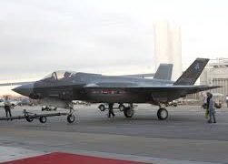 Zvicra bllokon fluturimet ushtarake amerikane mbi territorin e saj, ja në cilat raste lejohen