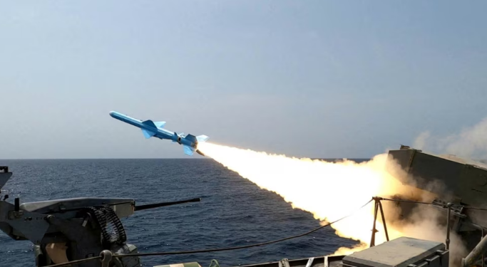 Irani lëshon tjetër raketë drejt Turqisë. Ministria e Mbrojtjes: Do reagojmë pa hezitim kundër çdo kërcënimi