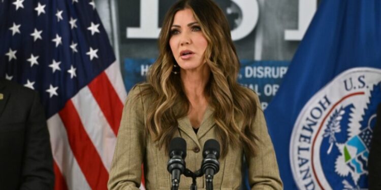 Ndryshime në qeverinë e SHBA-së, Trump largon nga detyra shefen e Sigurisë Kombëtare! Ja kush e zëvendëson